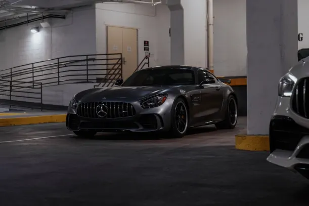 Queen Vegas Casino Android/iOS App